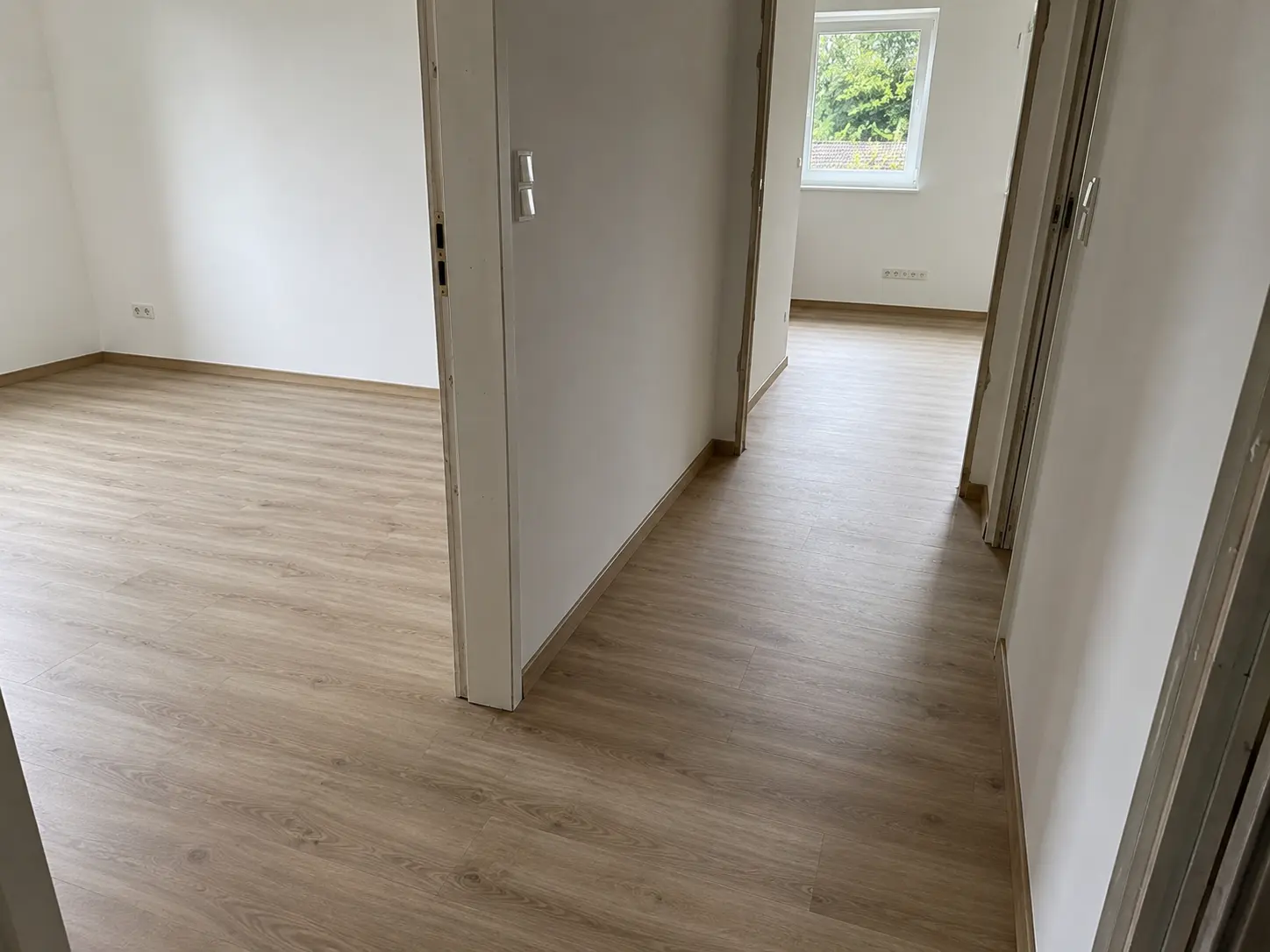 Bodenbelag wird fachgerecht in Hamburg verlegt
